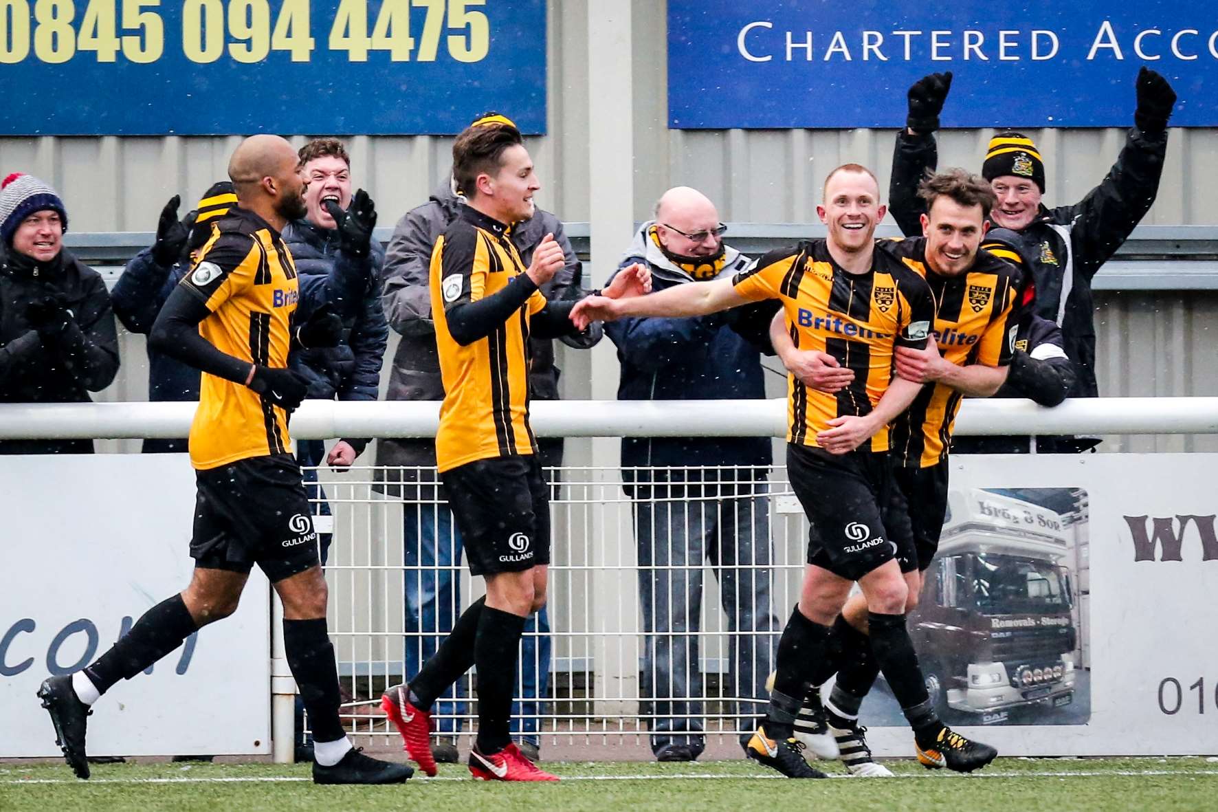 Stuart Lewis celebrates his winner Picture: Matthew Walker