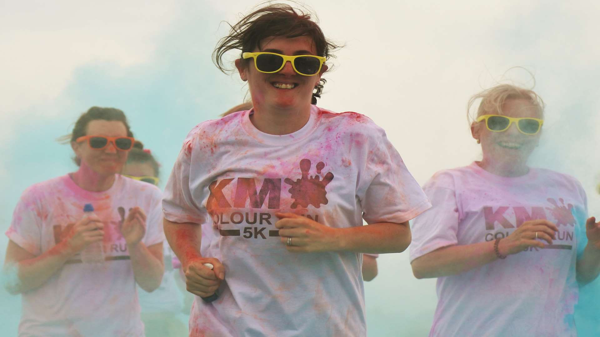 KM Charity of the Year winners can benefit from collaborative events with the KM Charity Team such as the KM Colour Run to help boost their profile and fundraising.