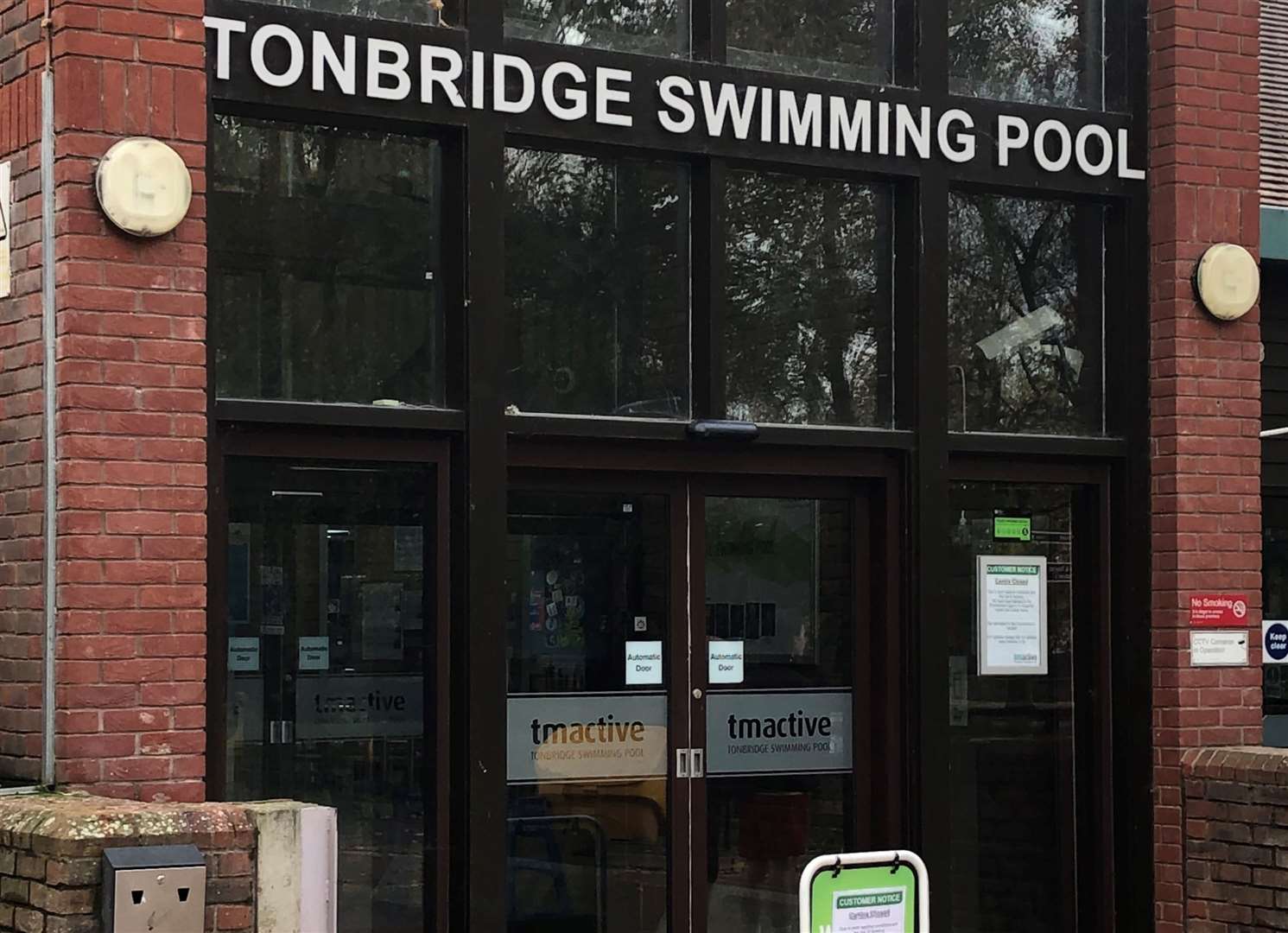 Tonbridge Swimming Pool is being equipped with solar panels