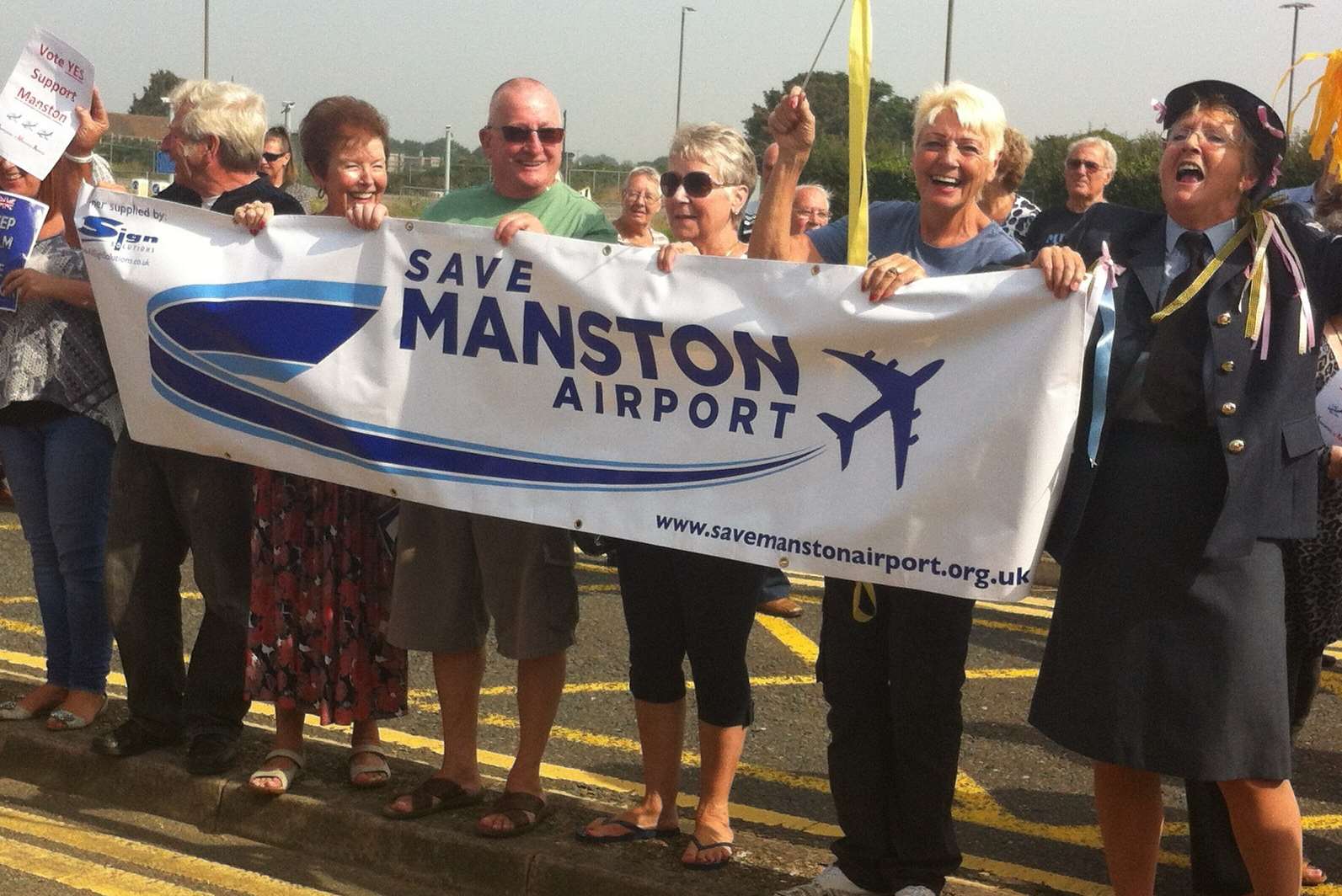 Save Manston Airport supporters during a previous rally