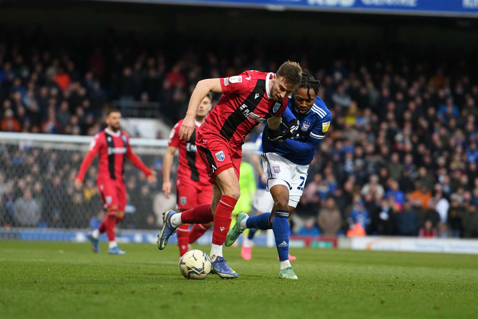 Conor Masterson fends off a challenge for the Gills Picture: Barry Goodwin