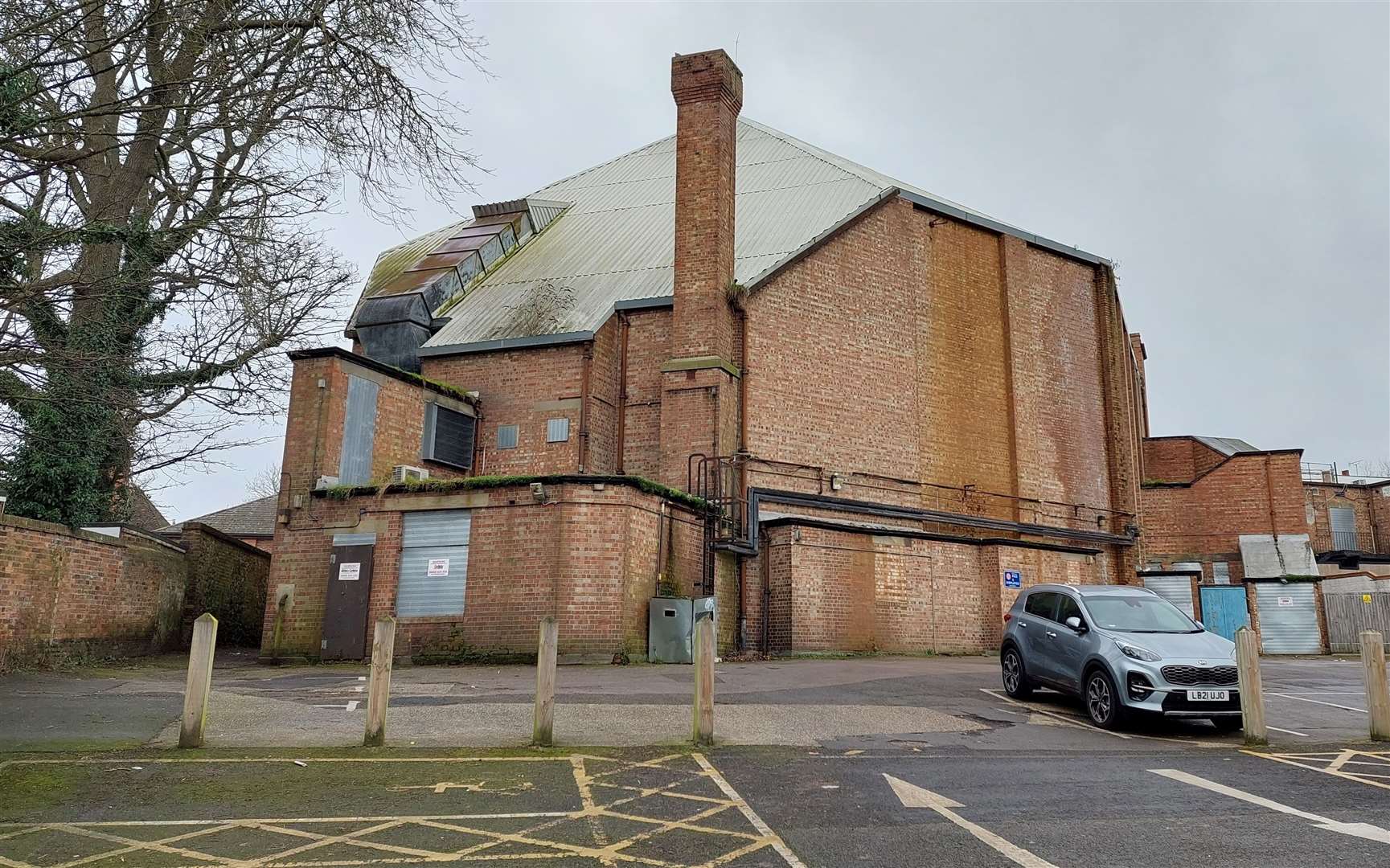 The rear of the former Mecca Bingo hall will be flattened if the plans go ahead