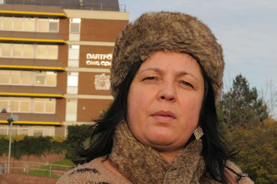 Lisa Bowden, who wants to move from her Dartford council home