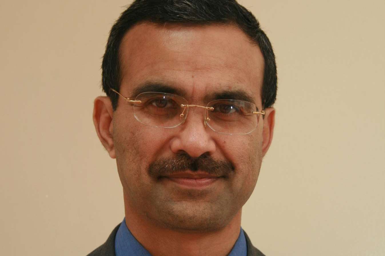 Dr Nadeem Azeez
