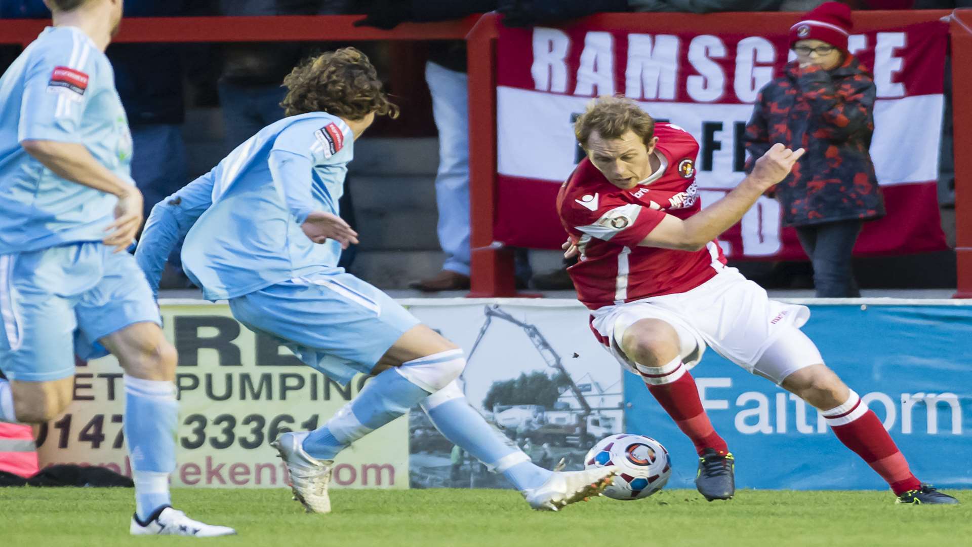Stuart Lewis on the ball during Ebbsfleet's 4-1 win over Molesey Picture: Andy Payton