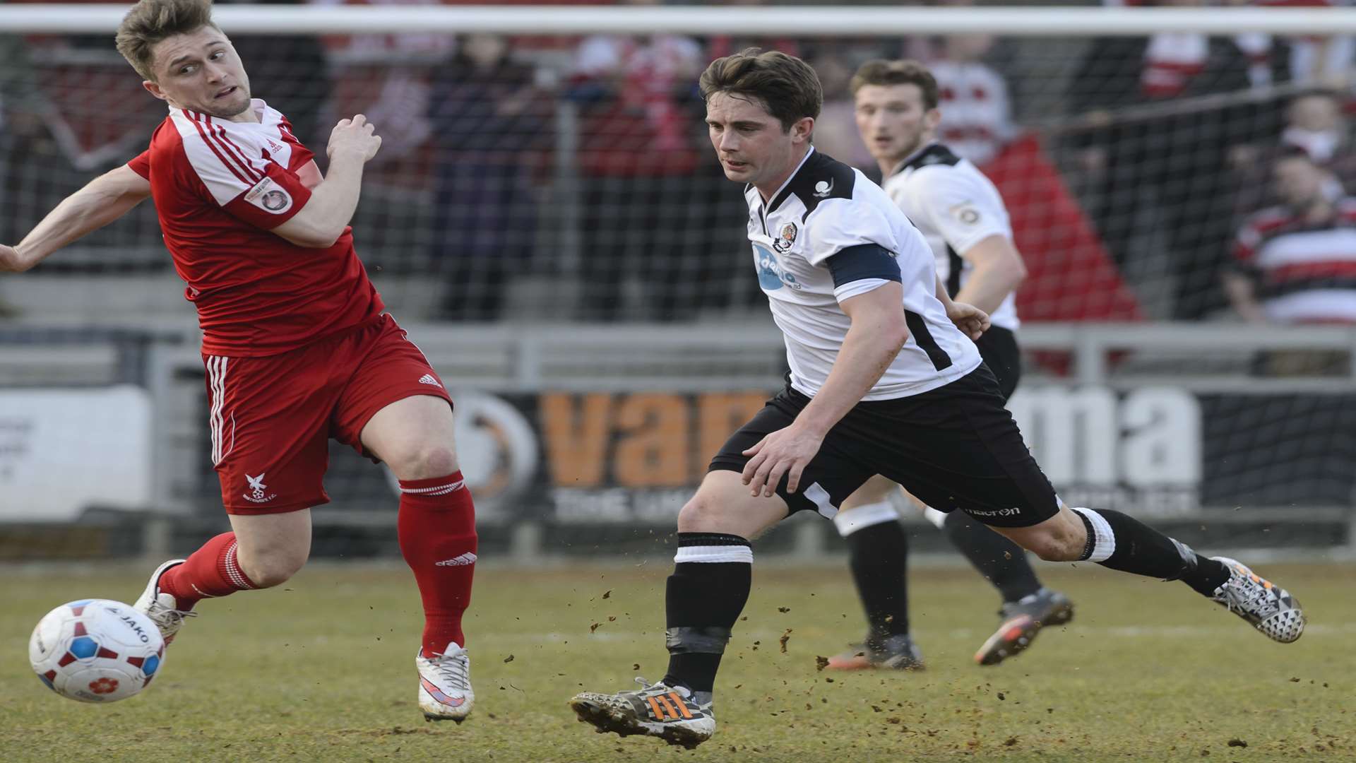 Lee Noble had to play 90 minutes for Dartford against Whitehawk on Saturday Picture: Andy Payton