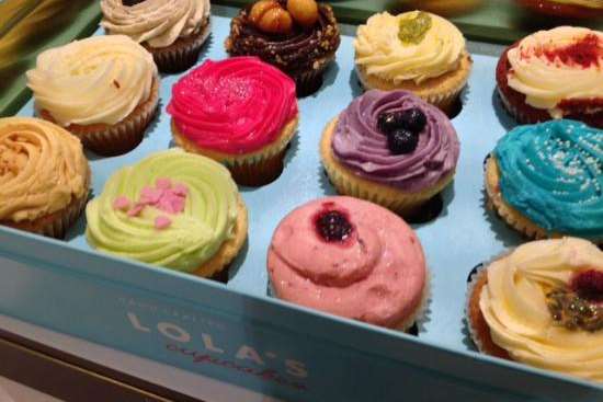 Lola’s Cupcakes has opened a cart in the foodhall at the Outlet