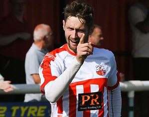 Frontman Dan Bradshaw – scored in Sheppey’s 1-1 FA Cup draw with Isthmian Premier Billericay as they forced a replay. Picture: Marc Richards