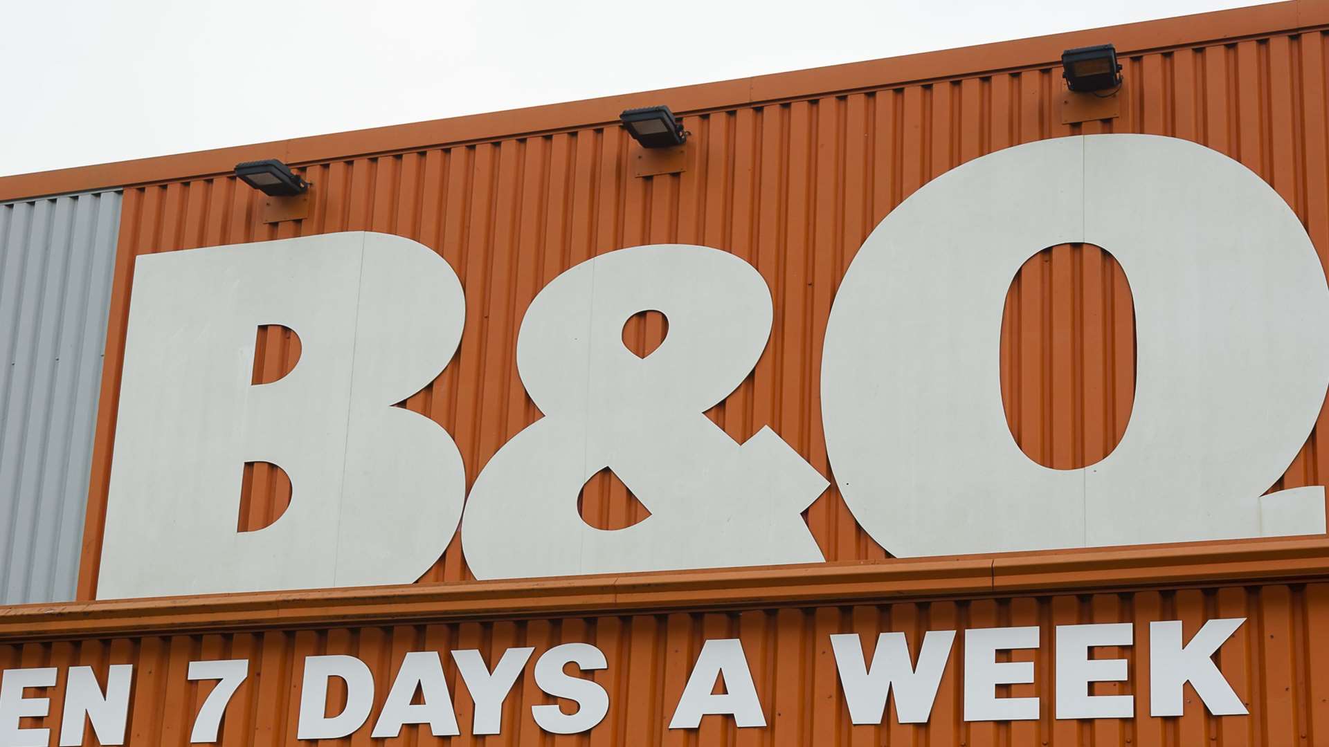 A man was arrested on suspicion of possessing a knuckle duster in Sturry B&Q