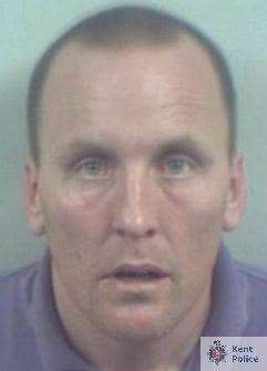 Robert Thompson stole more than £4,000 worth of goods from Maidstone, Rochester, Whitstable and other towns (17813578)