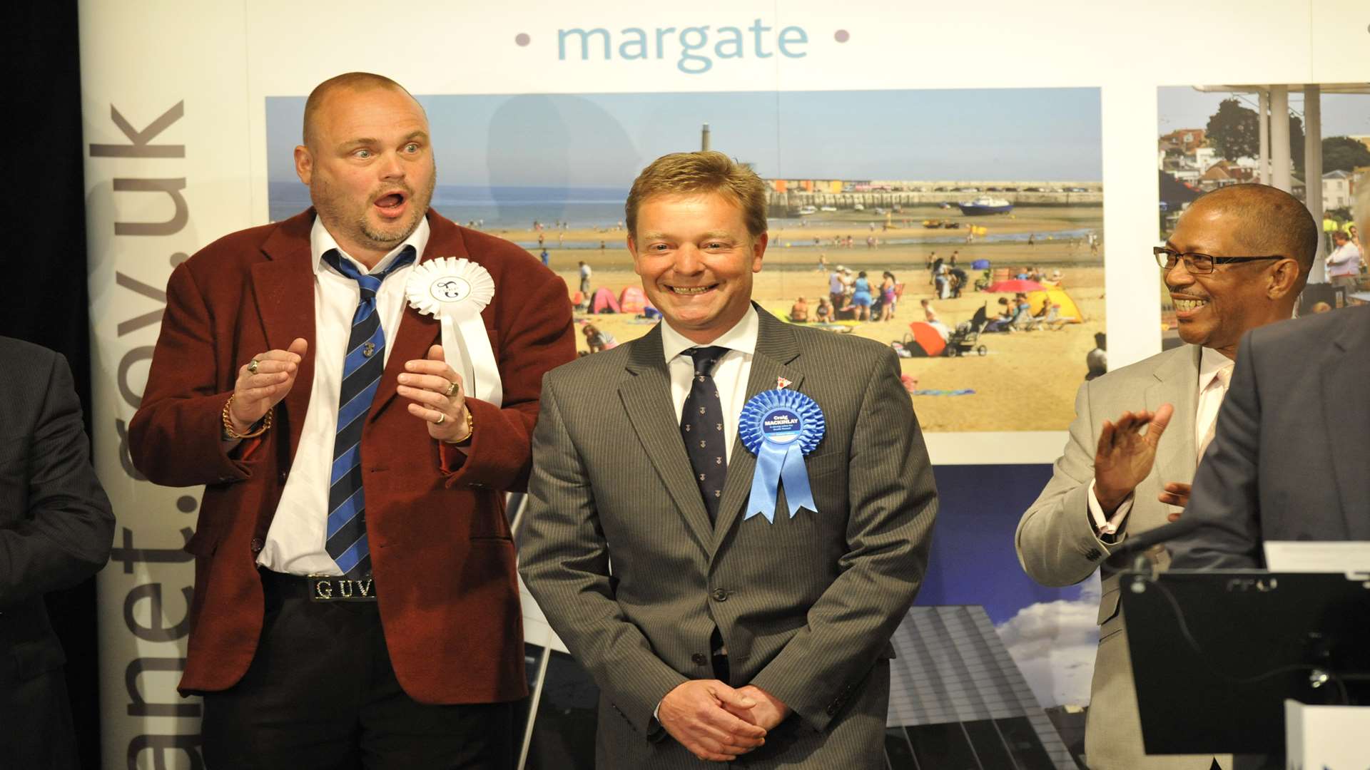 Craig Mackinlay wins South Thanet at the general election watched by pub landlord Al Murray