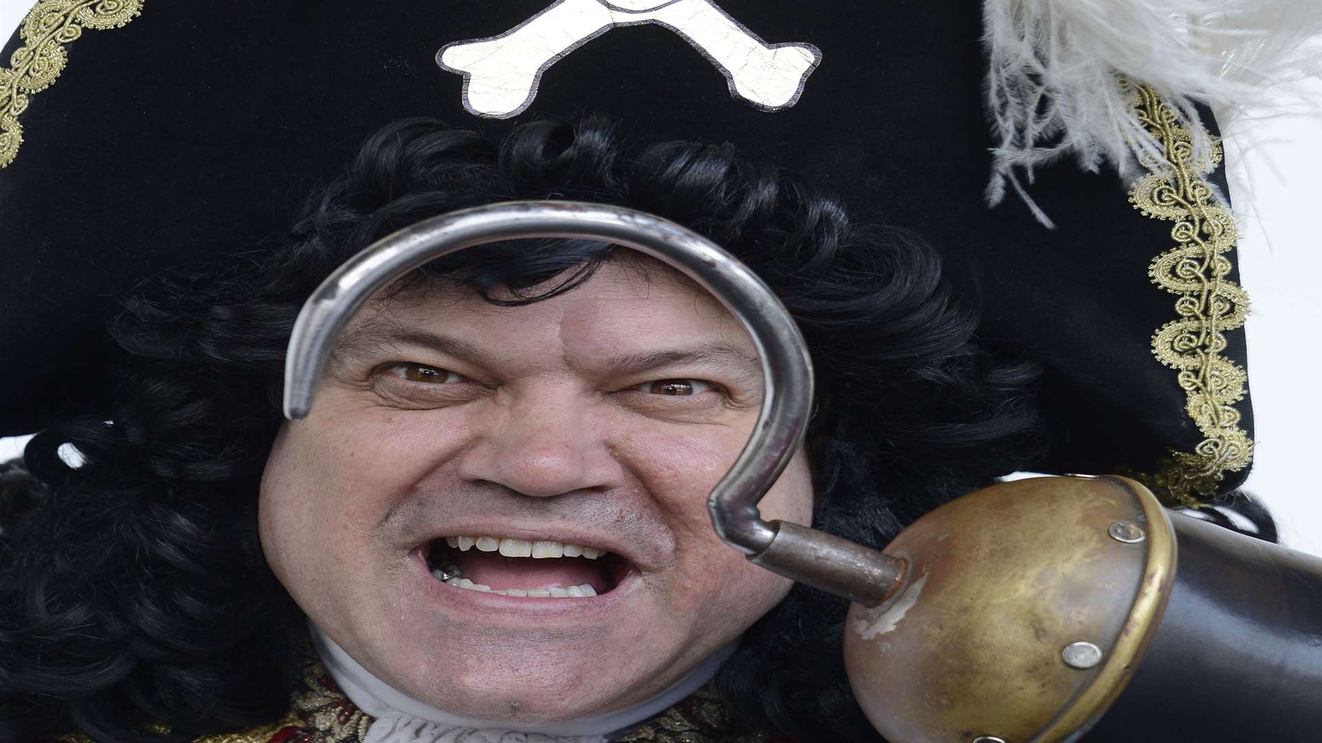 Shaun Williamson, who lives near Maidstone, is Captain Hook in the Marlowe Theatre's panto Picture: Paul Amos