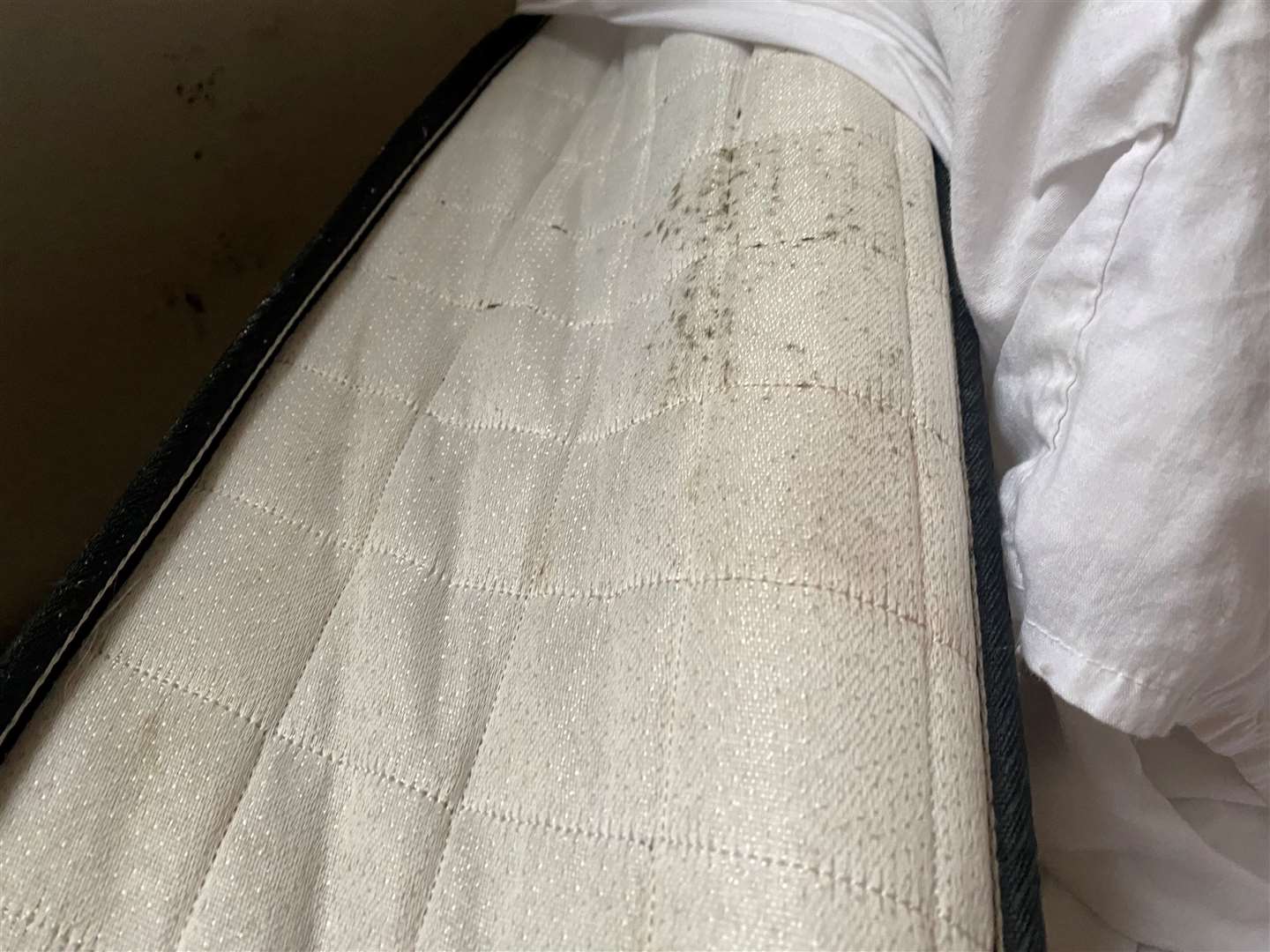 Mould on the mum’s mattress