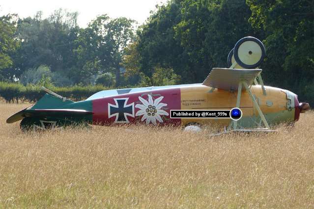 The aircraft landed in fields on the way to Headcorn. Pic from @Kent_999s