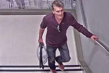 Police want anyone who recognises this man to call them on 01622 604100, quoting reference SI/YY/2666/16. Picture: Kent Police