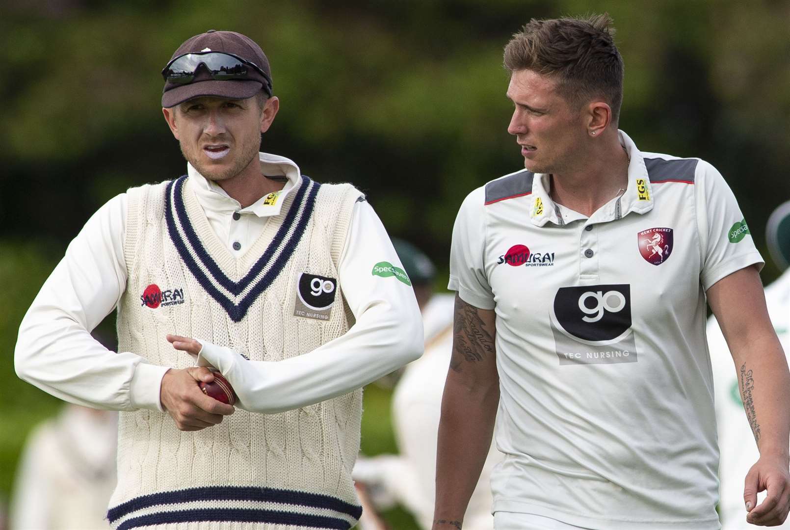 Joe Denly and Harry Podmore in discussion during Kent's win over Nottinghamshire. (12732970)