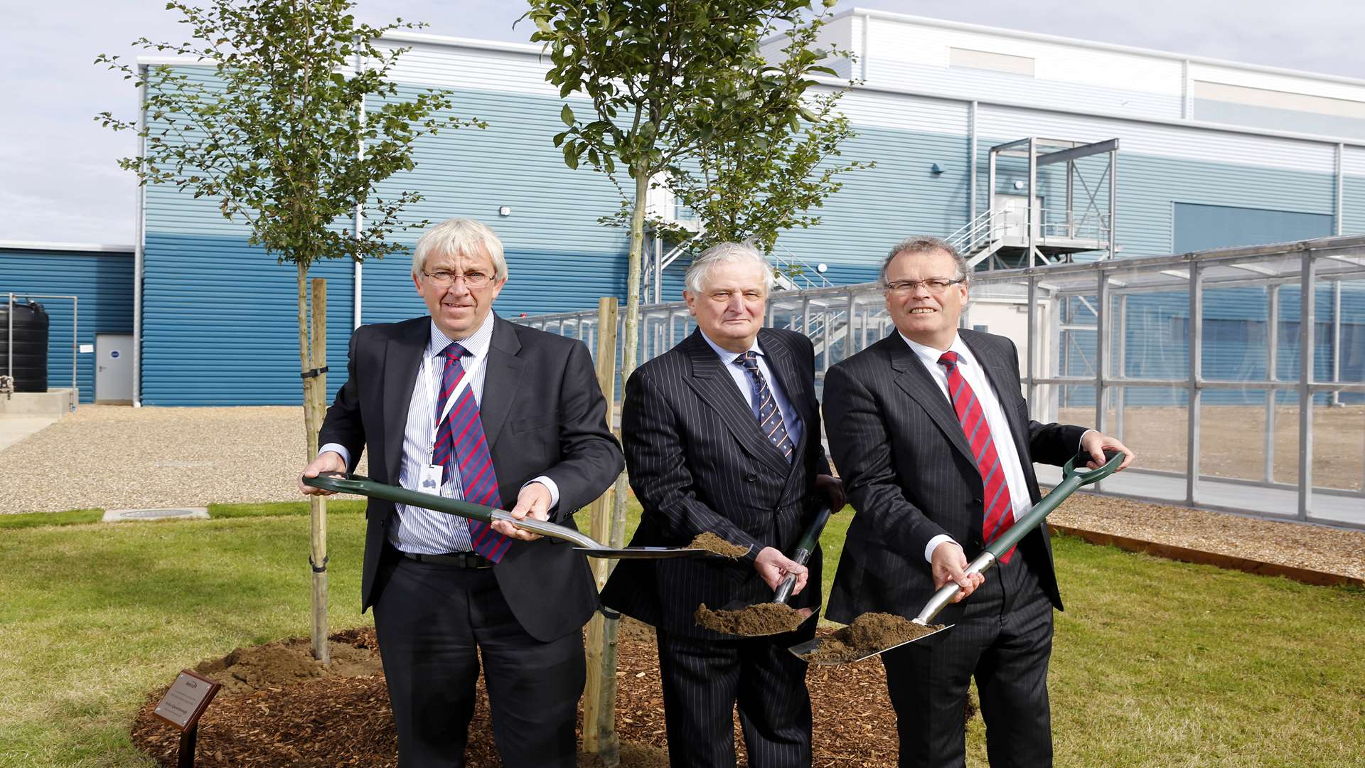 Aesica chief executive Robert Hardy, Viscount De L’Isle and chairman David Greensmith open the new facility