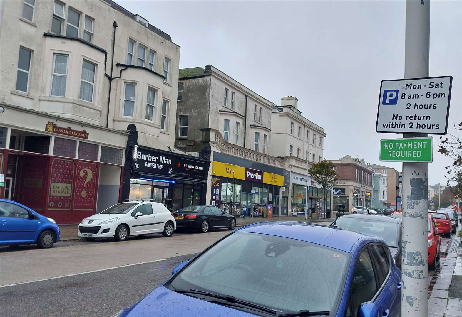 The council hopes introducing pay and display machines in Sandgate Road will reduce congestion