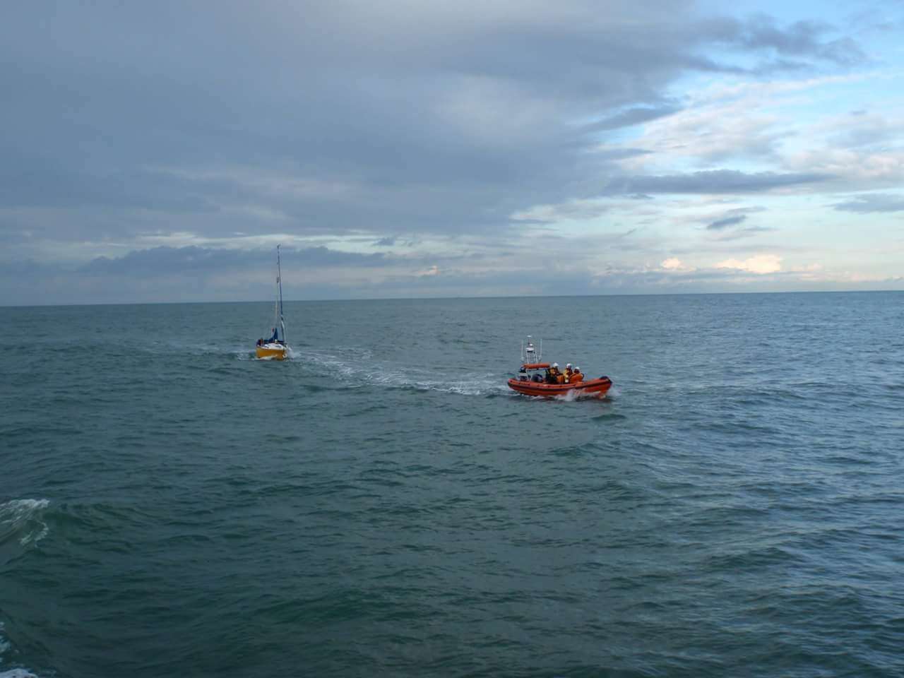Walmer lifeboat towing 24ft yacht