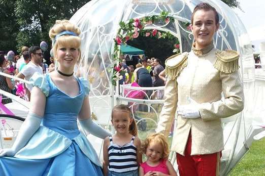 Paige and Maisie Elton meeting fairytale characters