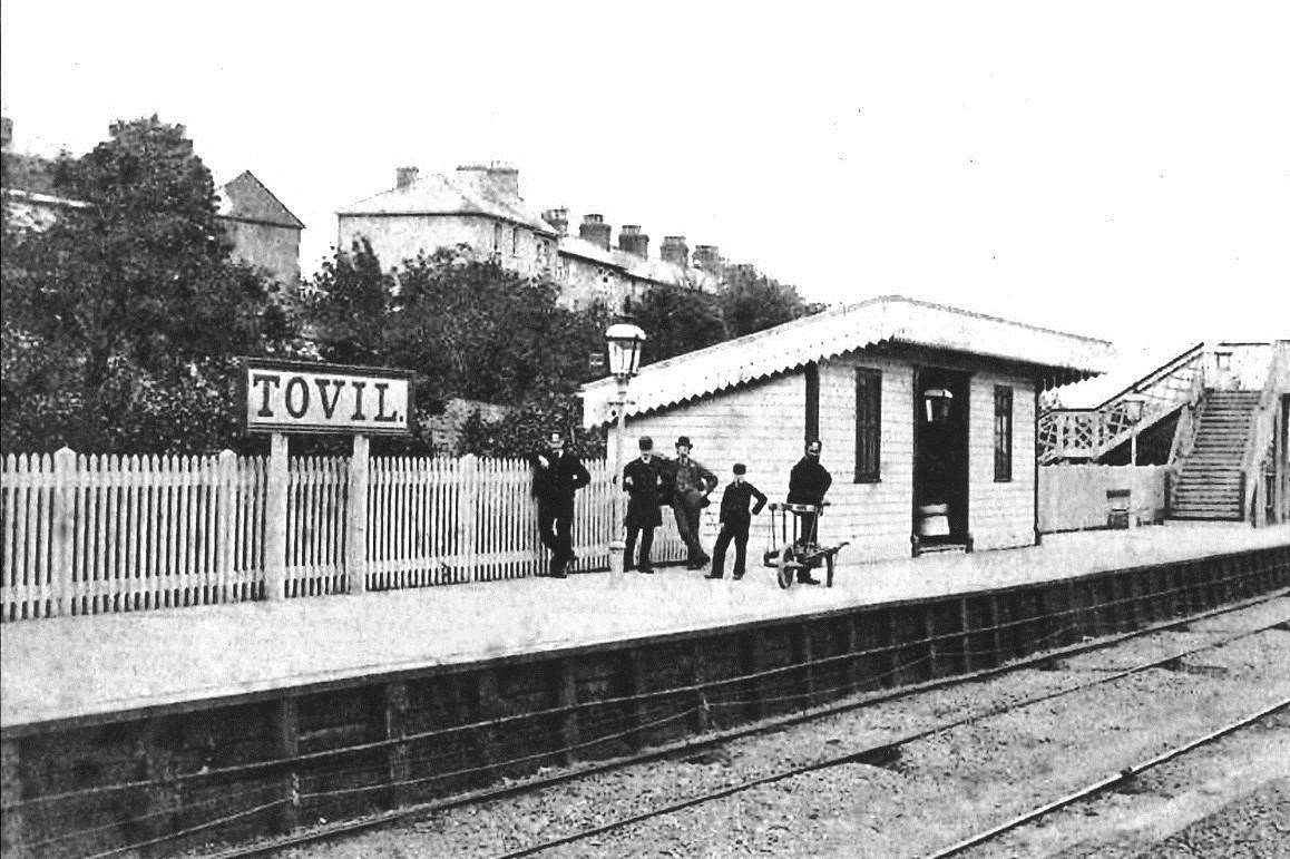 Tovil Station, which was actually on the Fant side of the river