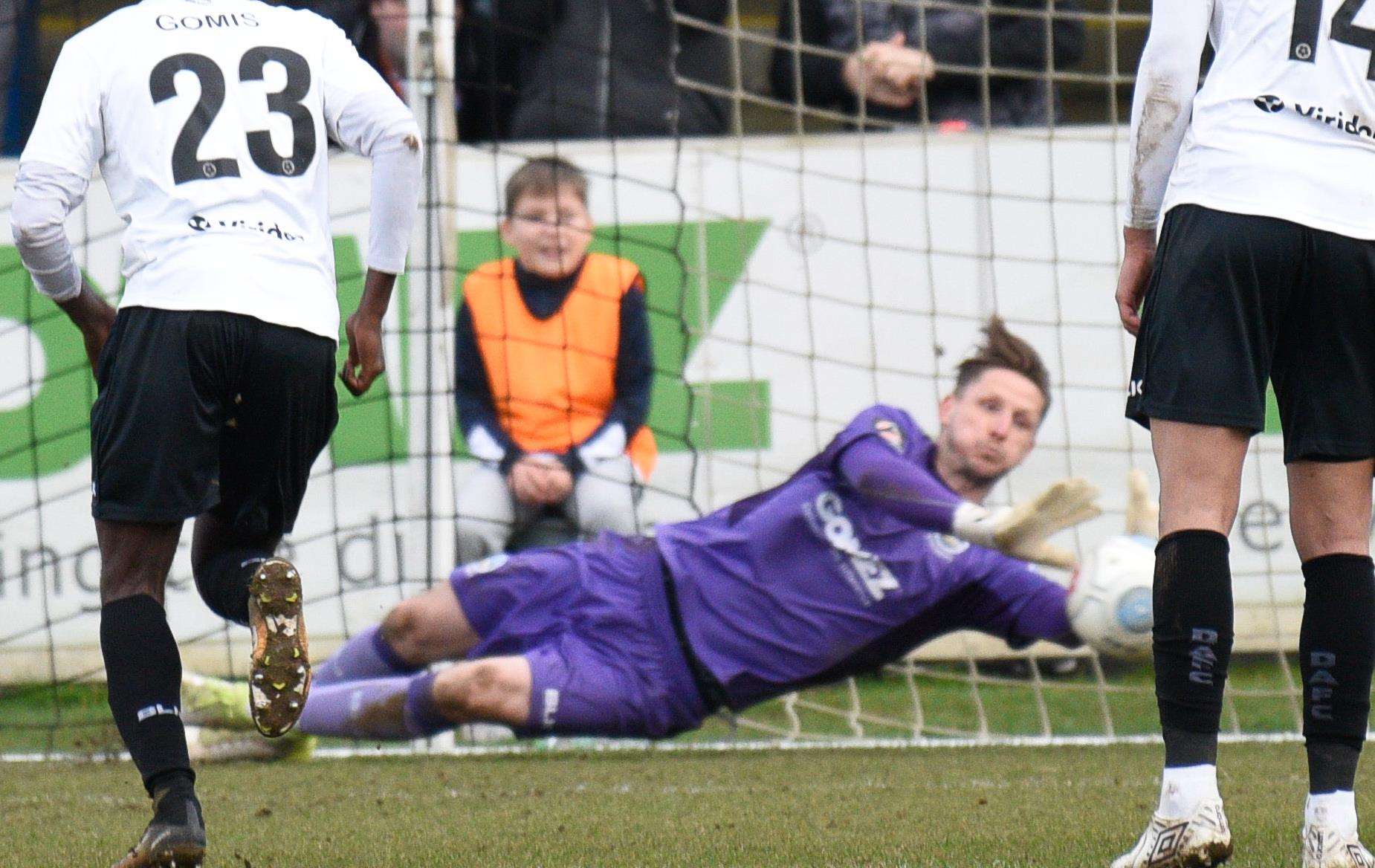 Dover keeper, Lee Worgan saves the penalty. Dover v Braintree in Vanarama National League. Dover Athletic FC, Crabble, CT17 0JB. 020319 Picture: Alan Langley.... (7523508)