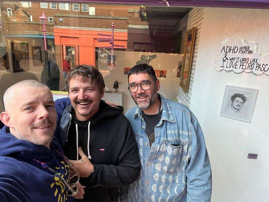 Actor Russell Tovey shared a picture of Pedro Pascal's trip to the gallery along with artist Robert Diament. Picture: Russell Tovey