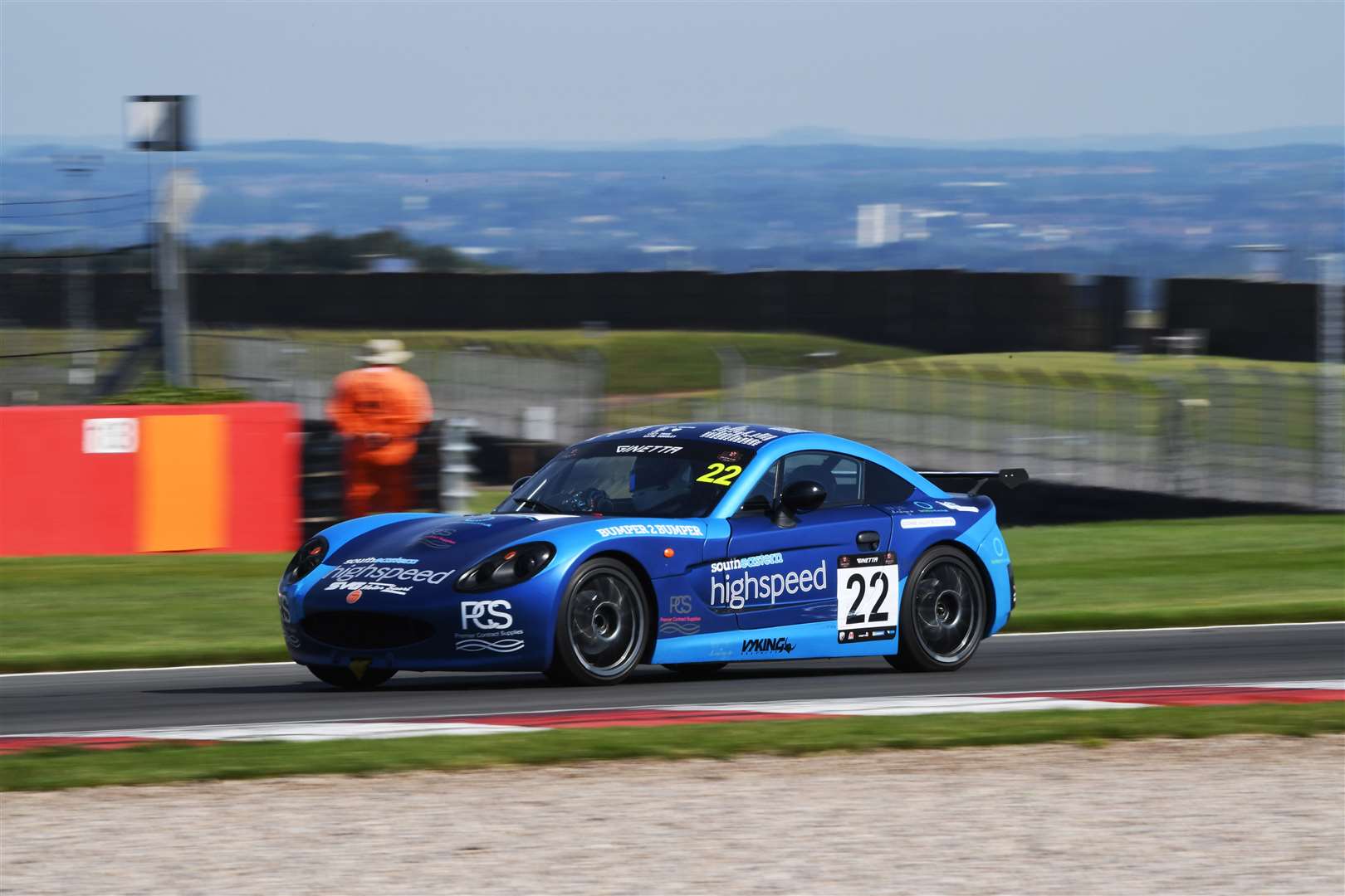Toby Trice in action previously with Team HARD Racing in the Ginetta G40