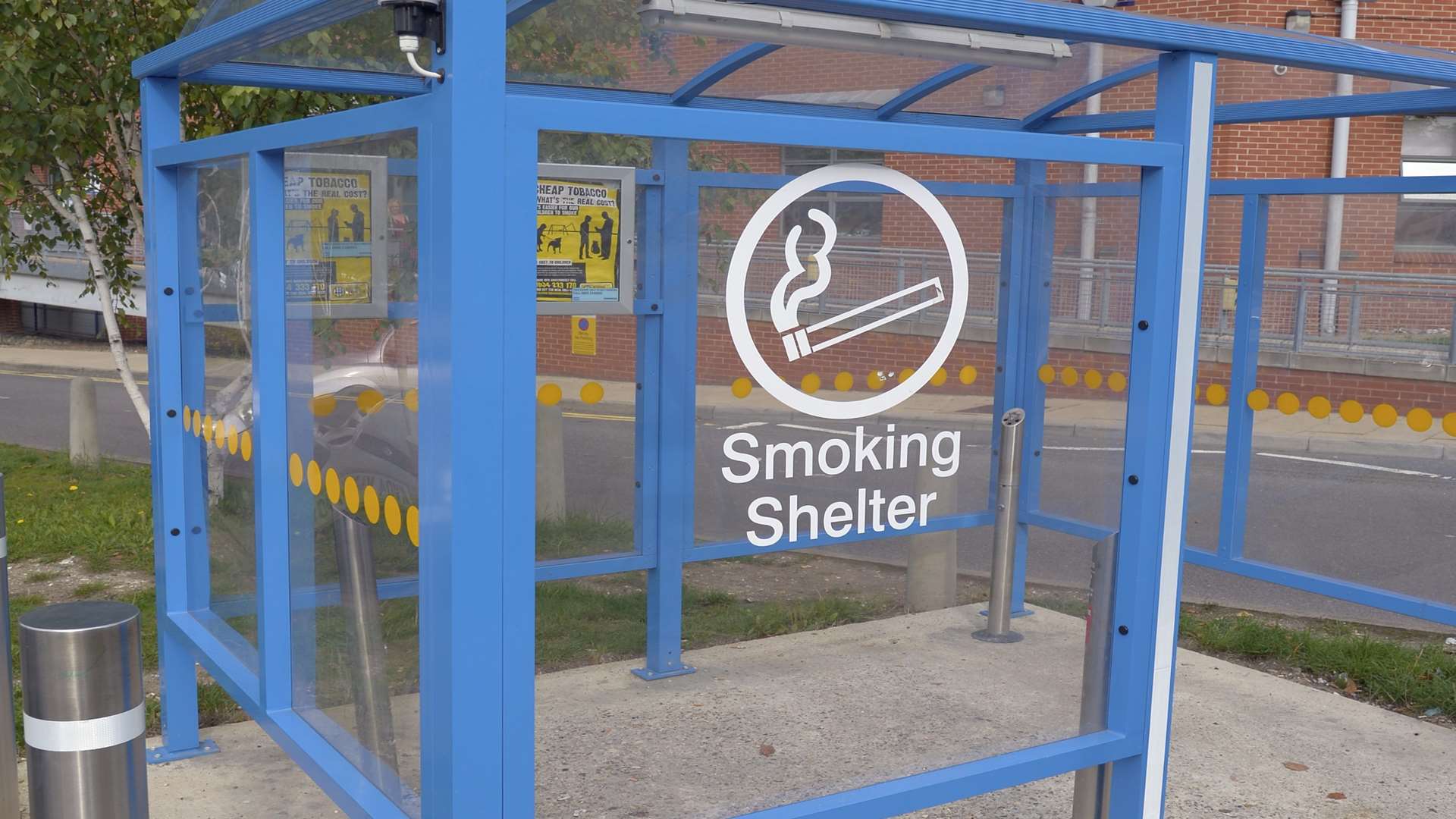 Medway Maritime Hospital site is going smokefree in October