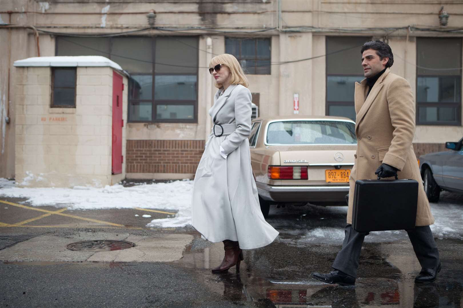 Jessica Chastain as Anna Morales and Oscar Isaac as Abel Morales, in A Most Violent Year. Picture: PA Photo/Atsushi Nishijima/Icon Film Distribution