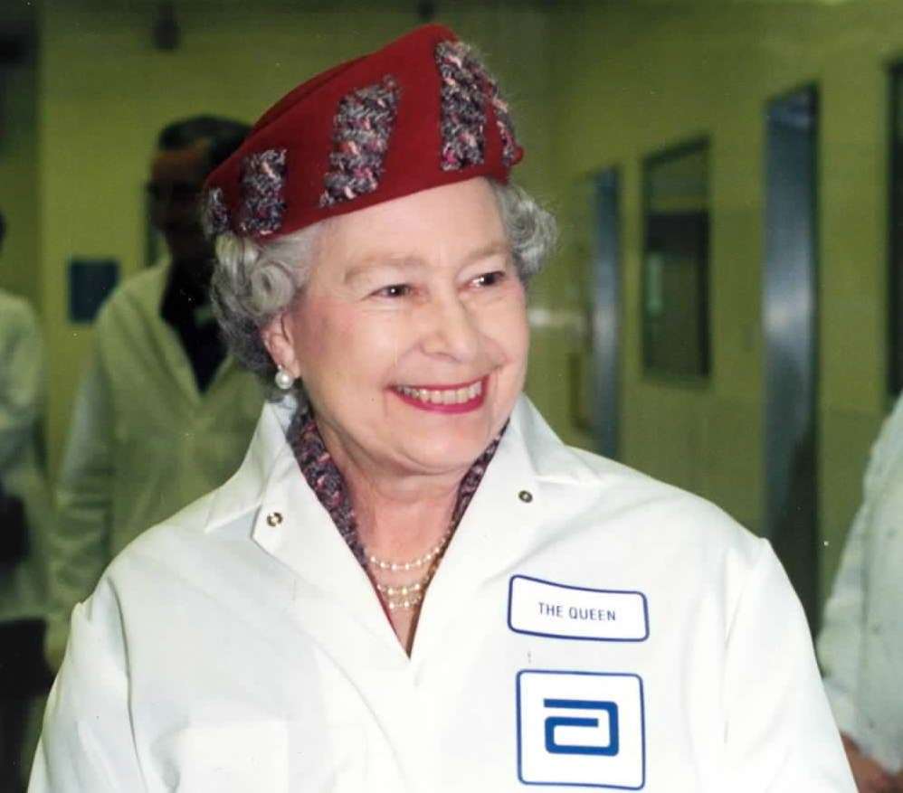 The Queen at Abbott Laboratories in 1994