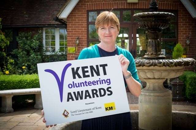 Lauren Anning of the EKC Group shows her support for the Kent Volunteering Awards (16018458)
