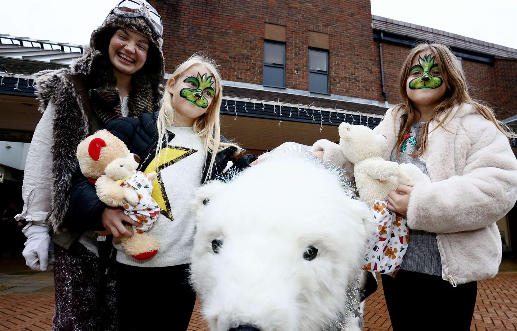 An animatronic polar bear roamed the streets. Picture: Gravesham Borough Council