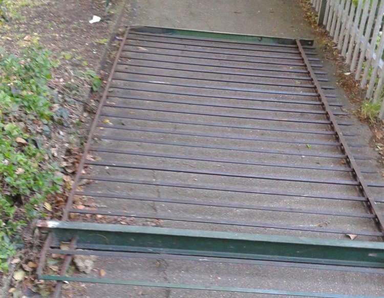 A metal railing in Gillingham that put Danisha Fowler in hospital