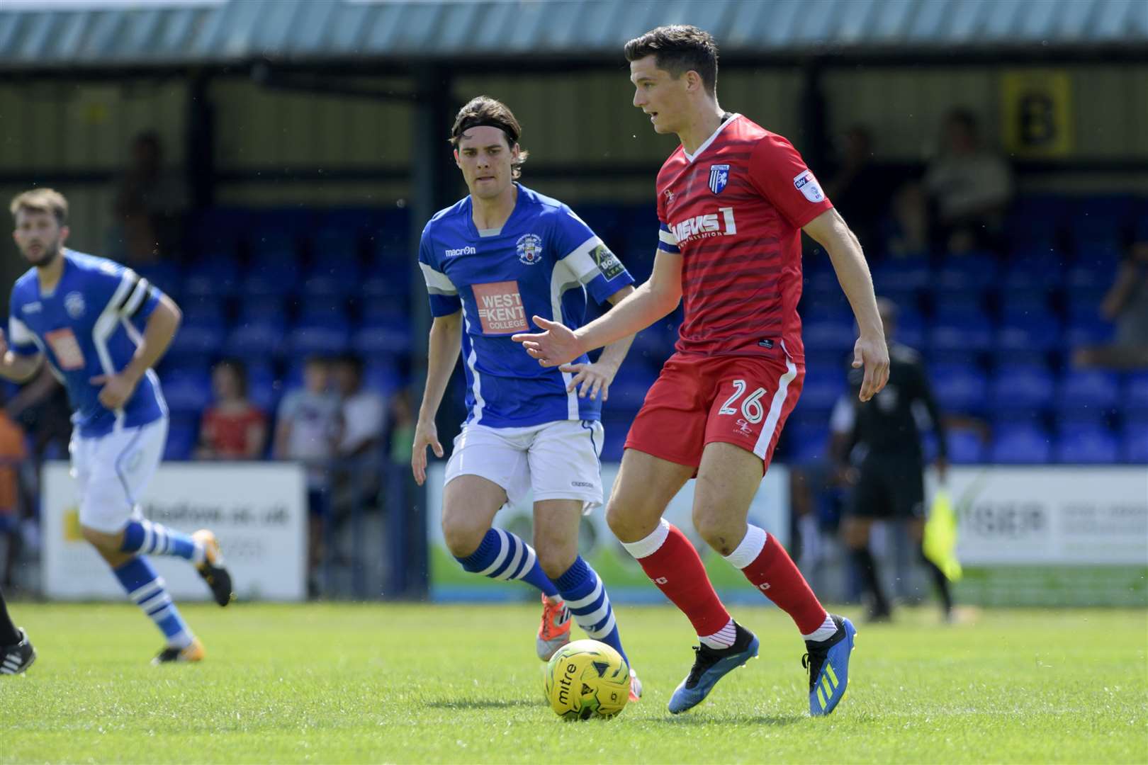 Callum Reilly in action for the Gills Picture: Andy Payton
