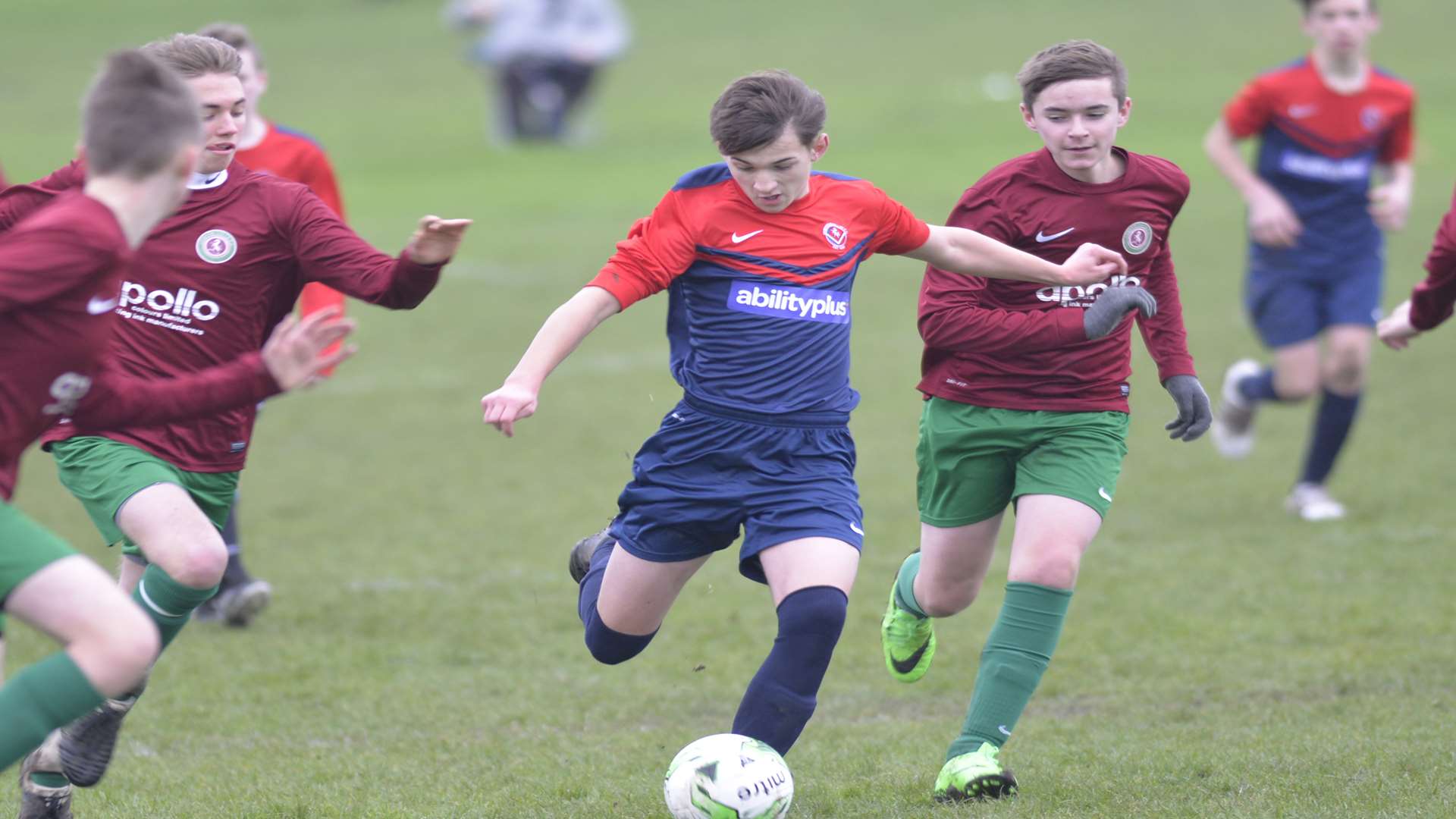 Hempstead Valley Colts (red and blue) up against Cobham Colts in Under-15 Division 1 Picture: Ruth Cuerden