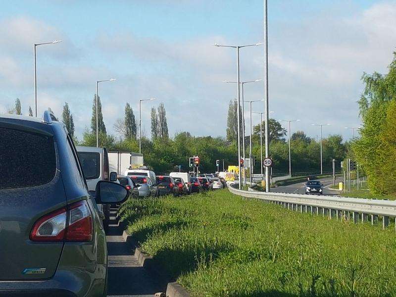 Vehicles stuck in the delays after the West Malling crash