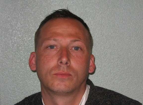 Kevin Ripley, known to frequent the Greenhithe and Swanscombe areas, guilty of robbery