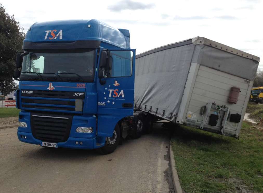 The lorry lost its trailer. Picture: Kent Police
