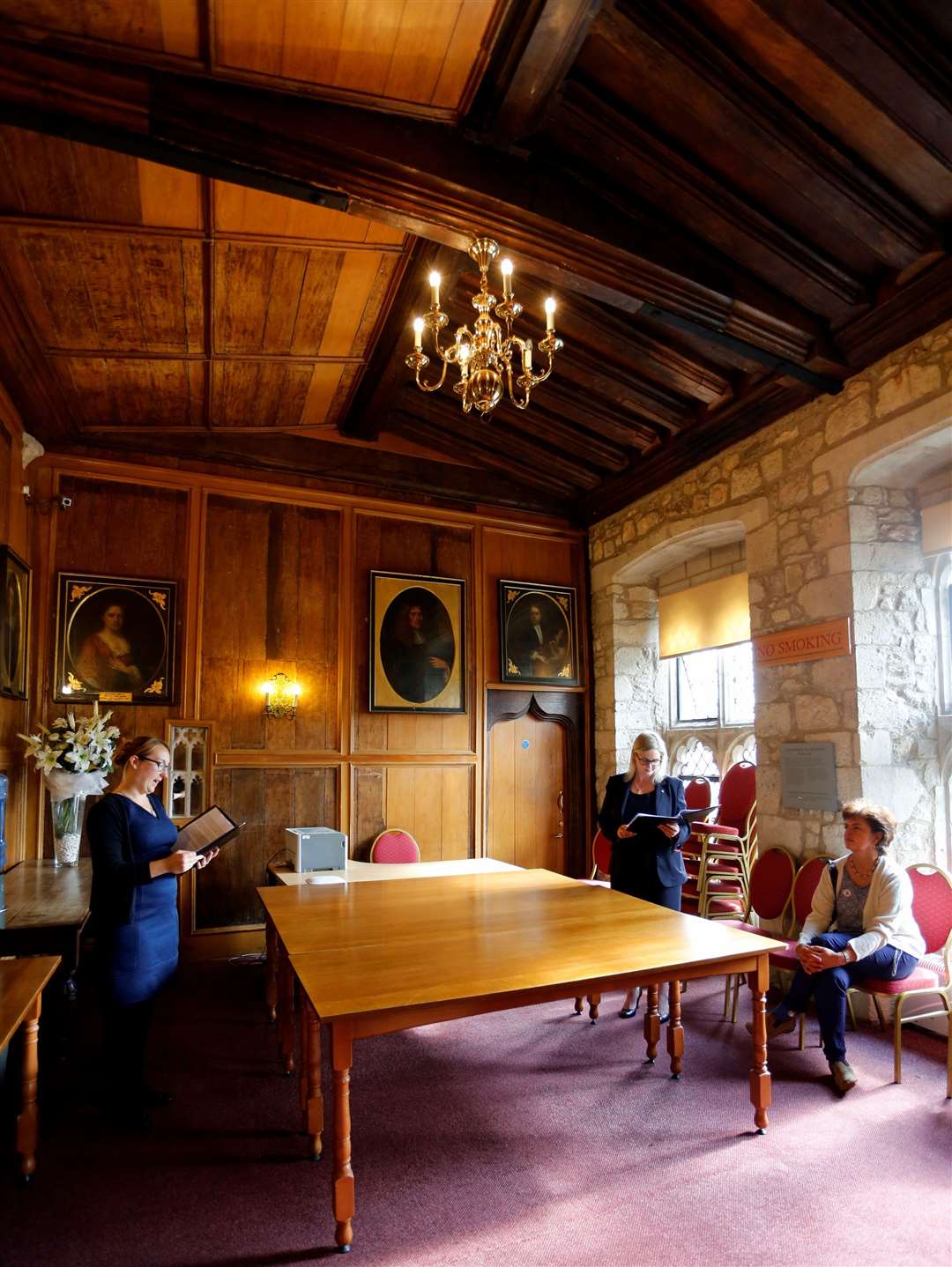 The Courtenay's Parlour inside the Archbishop’s Palace