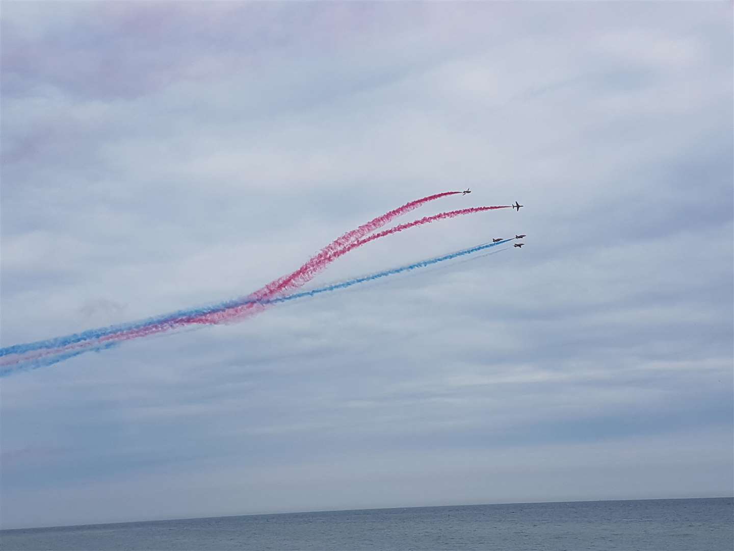 The Red Arrows performing (3194471)