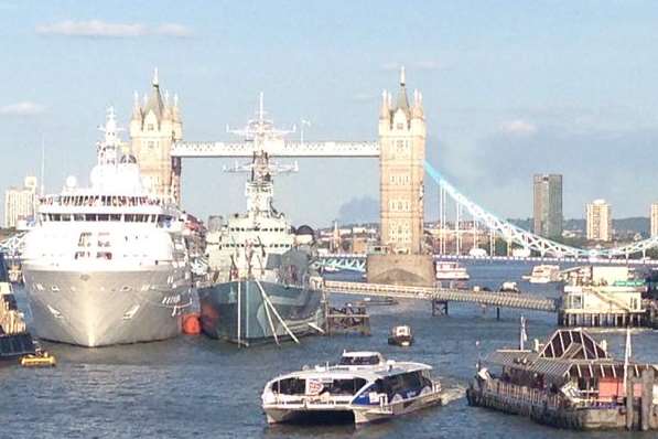 The fire was so big it was even visible from Tower Bridge. Picture: Breton84