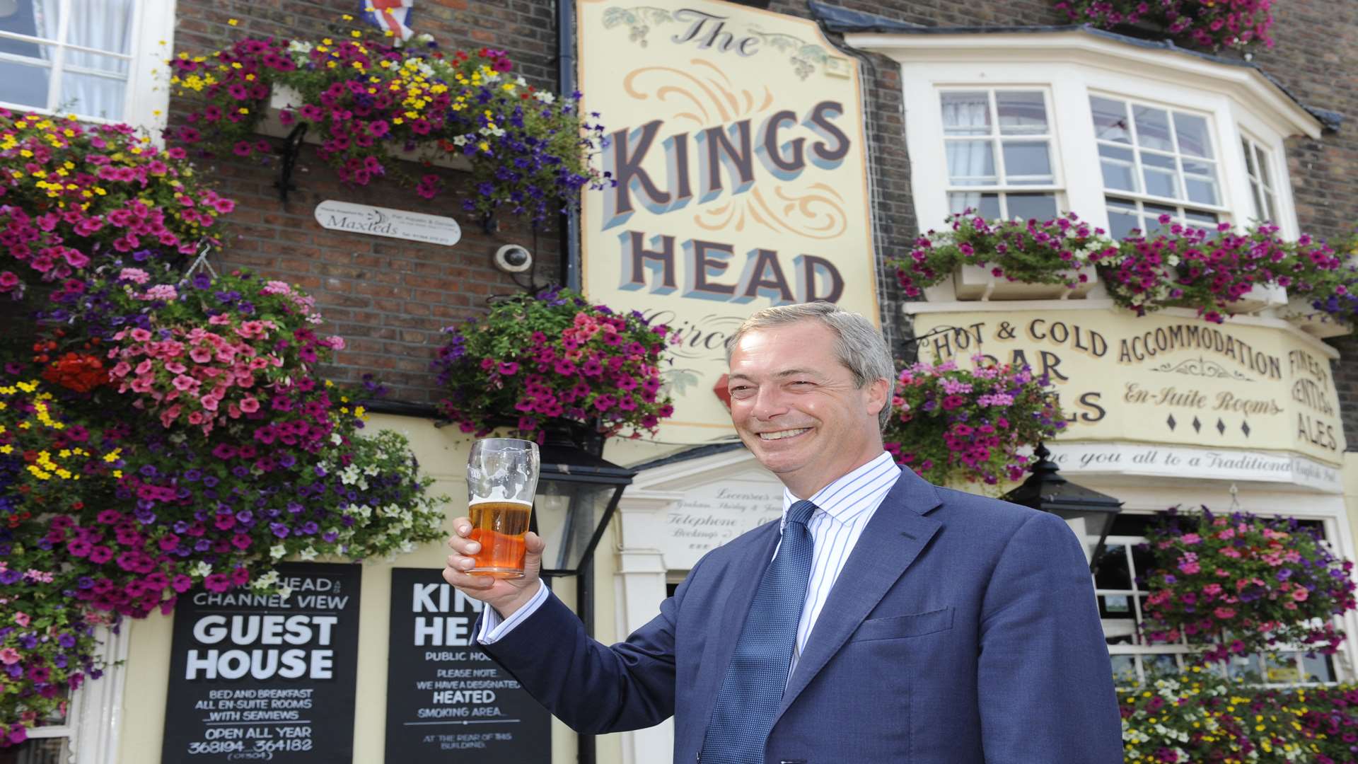 Nigel Farage tweeted a picture of himself outside the King's Head in August 2013