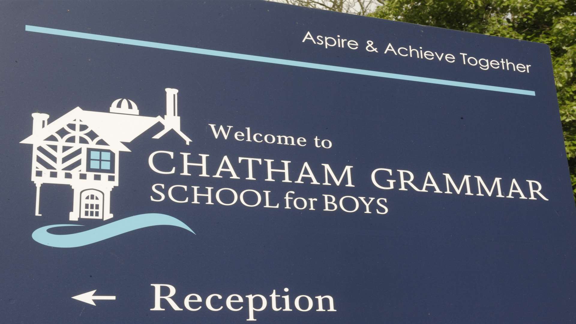 Chatham Grammar School for Boys, Letchworth Avenue, Chatham.