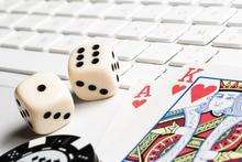 Online gambling (file picture)