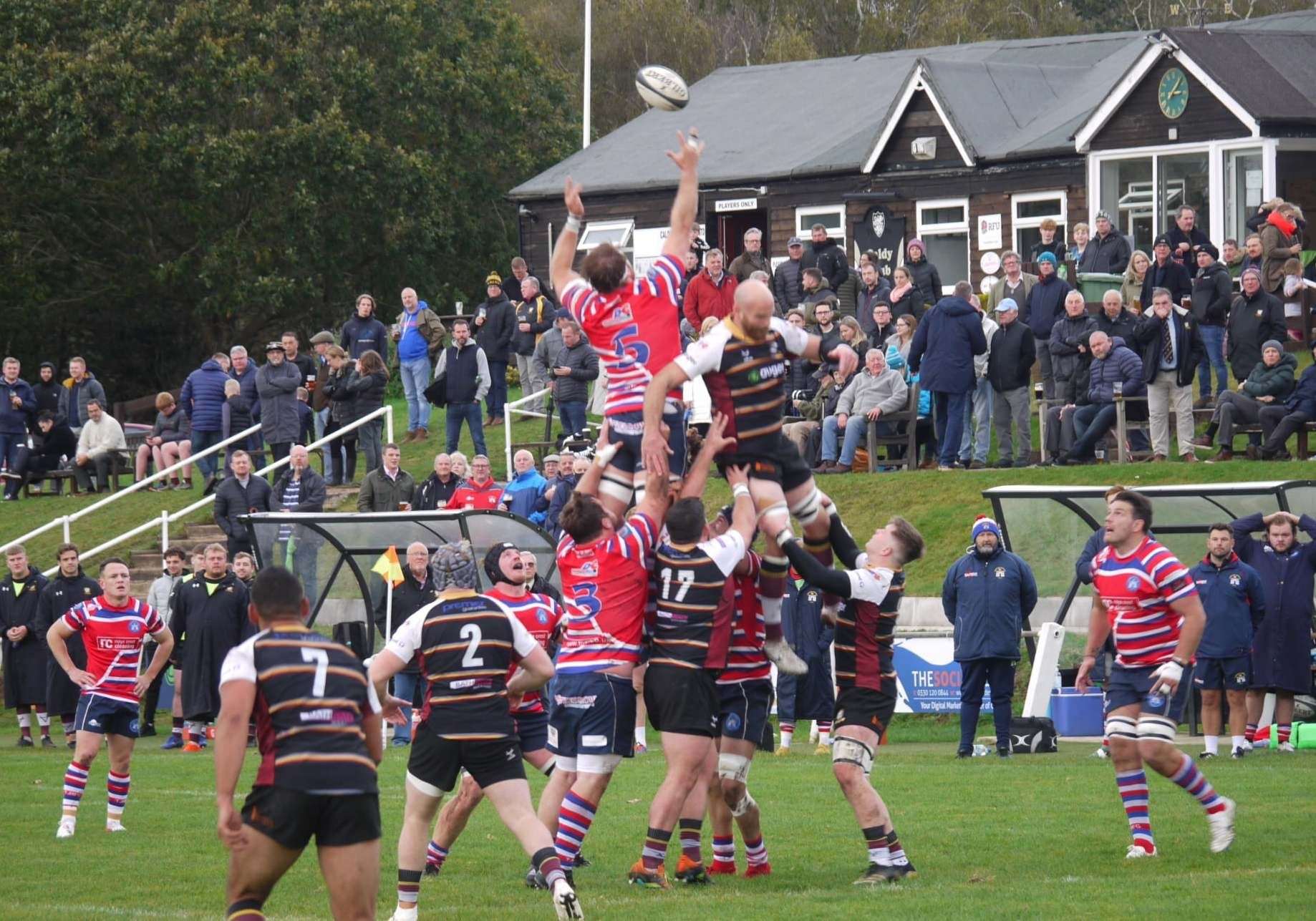 TJs win lineout possession against Caldy on Saturday. Picture: Adam Hookway (52594056)