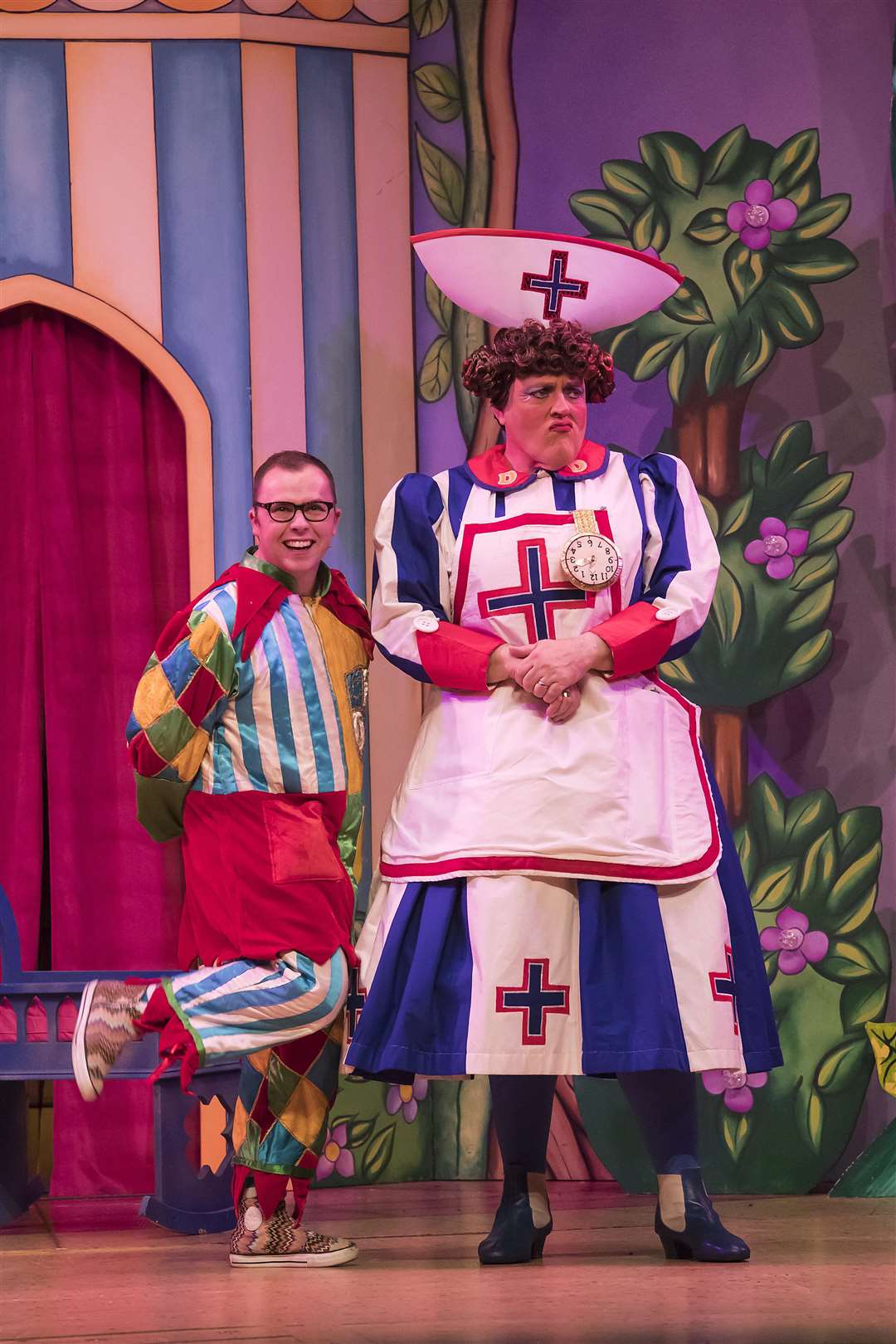 Joe Tracini and Ian Good performing together in Sleeping Beauty at the Central Theatre in 2017 (1946899)