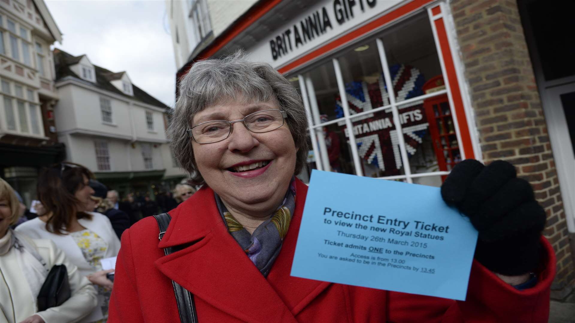 Merle Brown was lucky enough to get a ticket into the Cathedral precincts for the Queen's visit