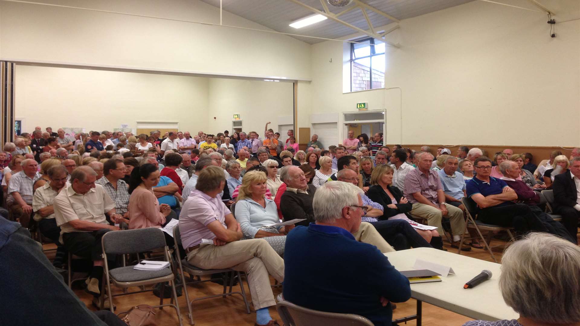 Hundreds attend public meeting at Kings Hill Community Centre
