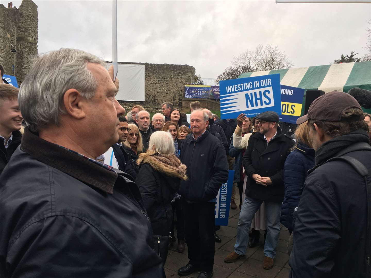 Supporters waiting for Boris Johnson at Ye Arrow pub in Rochester were left disappointed